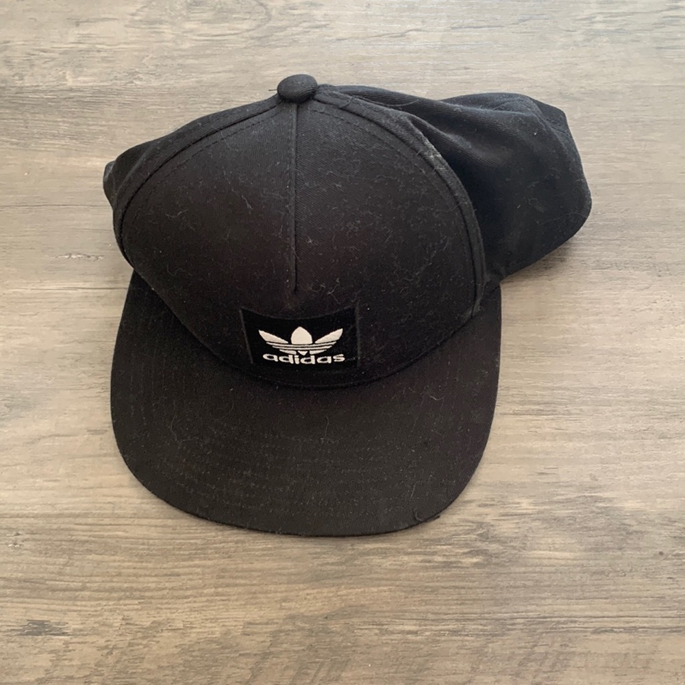 Adidas hat one size fits most